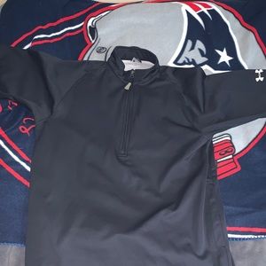 Short sleeve quarter zip sweater